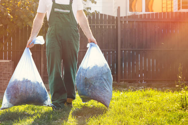 Best Yard Waste Removal  in Sturgeon Bay, WI
